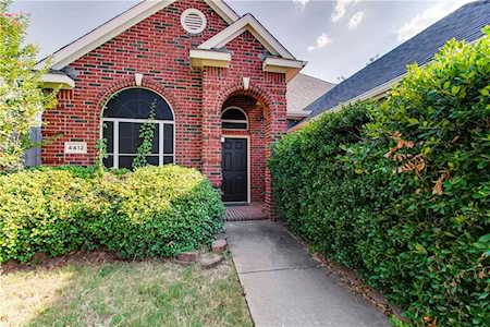 4412 Shadow Oak Drive Corinth, TX 76208