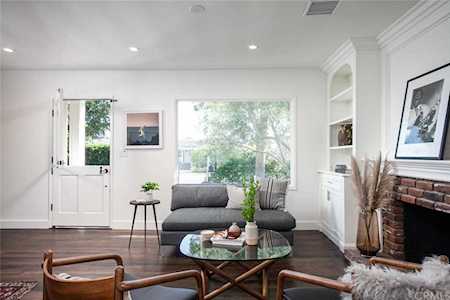 453 Broadway Costa Mesa, CA 92627