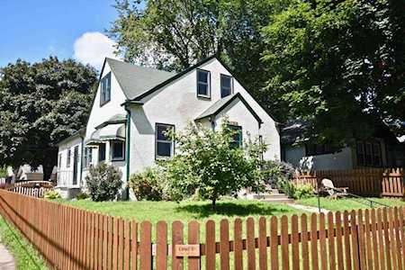 4156 25th Avenue S Minneapolis, MN 55406