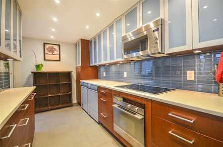 1235 W Broadway #202 Vancouver, BC V6H 1G7