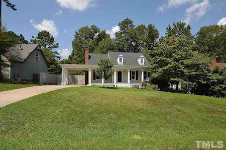 202 Southampton Drive Knightdale, NC 27545