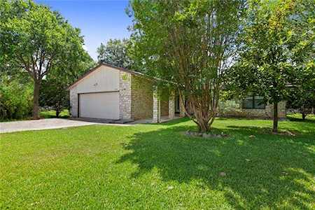 1106 Dunman Dr Georgetown, TX 78628