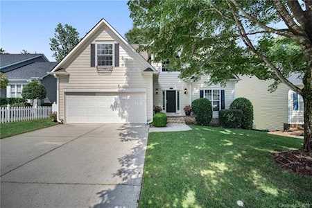 5923 Chalyce Ln Charlotte, NC 28270