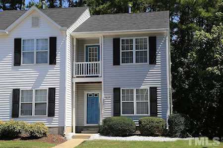 5629 Fieldcross Court Raleigh, NC 27610