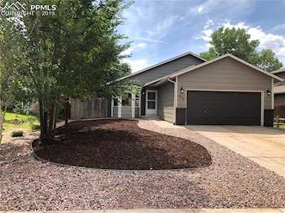 4626 Witches Hollow Lane Colorado Springs, CO 80911