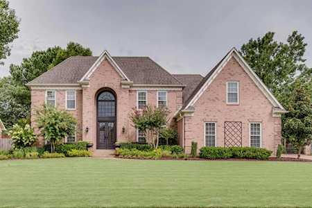 1286 Creek Valley Dr Collierville, TN 38017