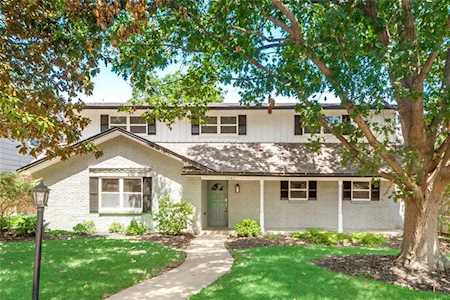 7943 La Cosa Drive Dallas, TX 75248