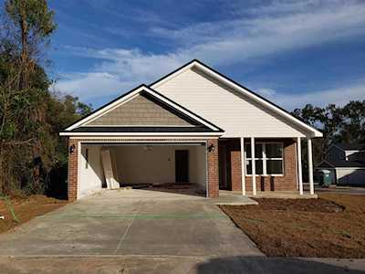 1073 Lacey Lane Tallahassee, FL 32304