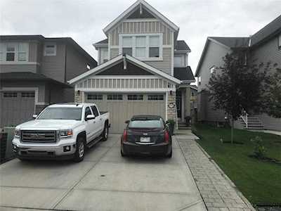 444 Chaparral Valley Way SE Calgary, AB T2X 0V3