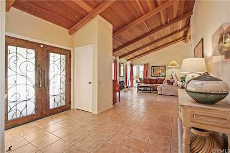 2560 N Shadow Ridge Lane Orange, CA 92867