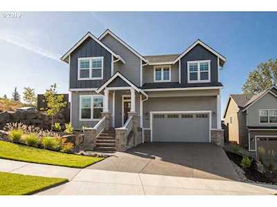 812 The Greens Ave Newberg, OR 97132
