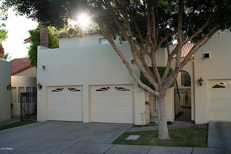 4542 N 52nd Place Phoenix, AZ 85018