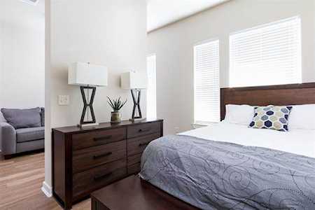 1900 Barton Springs Rd #1043 Austin, TX 78704