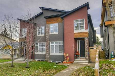 4723 22 Avenue NW Calgary, AB T3B 0Y2