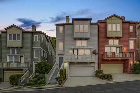 28 Mandalay Pl South San Francisco, CA 94080