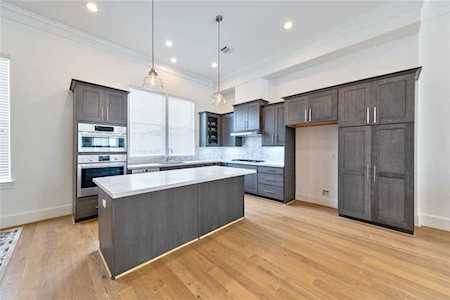 9612 Riddlewood Ln Houston, TX 77025