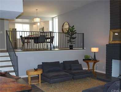 5409 Yarmouth Avenue #11 Encino, CA 91316