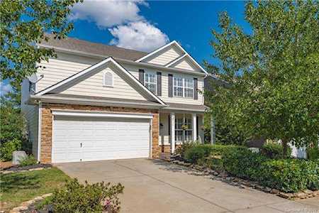 111 Charing Place Mooresville, NC 28117