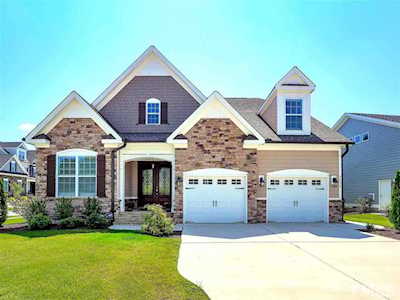 7732 Stonehenge Farm Lane Raleigh, NC 27613