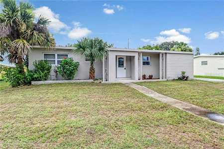 22266 Belinda Avenue Port Charlotte, FL 33952