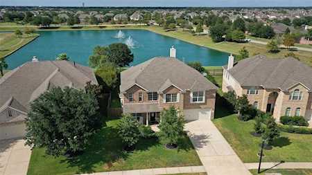 11030 Hilltop Park Ln Cypress, TX 77433