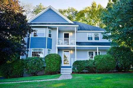 4 Nichols Lane Charlton, MA 01507