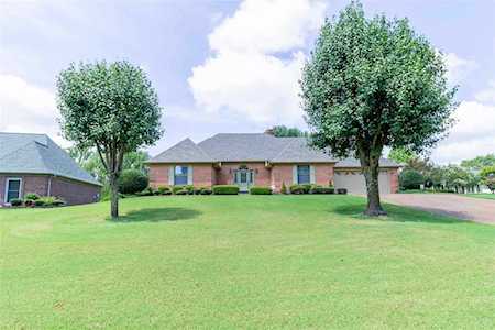 7269 Flower Creek Dr Southaven, MS 38671
