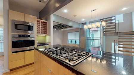 1207 Missouri St Houston, TX 77006