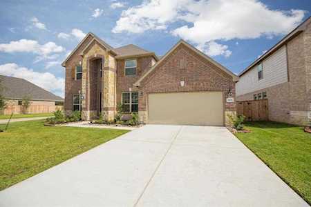 21606 Safrano St Tomball, TX 77377