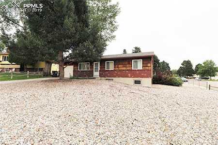 5011 Bonita Way Colorado Springs, CO 80918