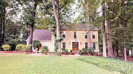 2521 Friars Pl Memphis, TN 38016