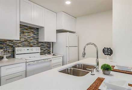 2122 Hancock Dr #113 Austin, TX 78756