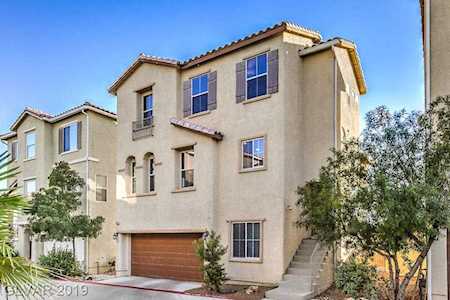 4765 Saville Garden Ct Las Vegas, NV 89130