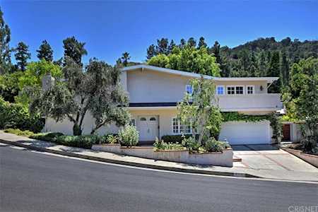 11452 Dona Dorotea Drive Studio City, CA 91604
