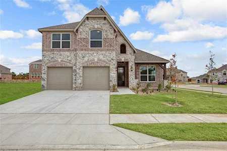 1704 Frisco Hills Boulevard Little Elm, TX 75068