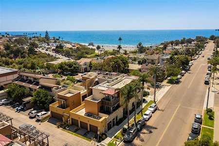 215 2Nd St #101 Encinitas, CA 92024
