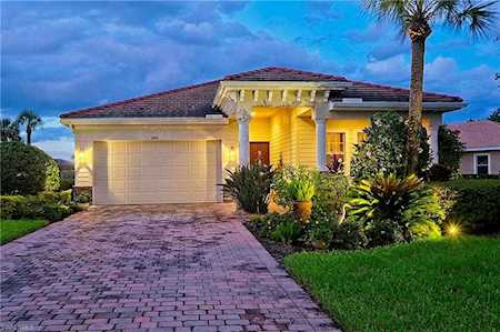 3890 Otter Bend Cir Fort Myers, FL 33905