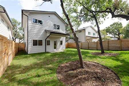 6800 Manchaca Rd #32 Austin, TX 78745