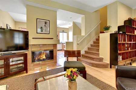 2936 Ballesteros Lane Tustin, CA 92782