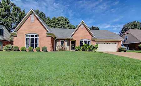 2023 Kings Cross Ln Memphis, TN 38016