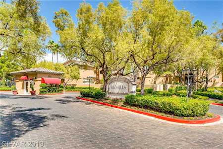 8704 Red Rio Dr #103 Las Vegas, NV 89128