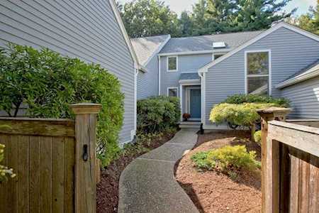 81 Hillside Drive #81 Wayland, MA 01778