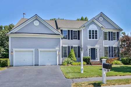 120 Amberville Road North Andover, MA 01845