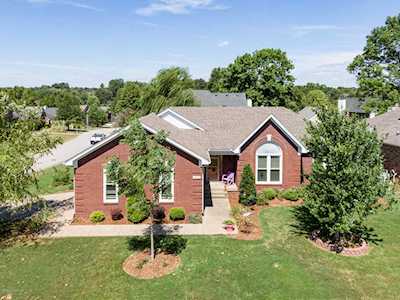 11600 Saratoga Ridge Dr Louisville, KY 40299