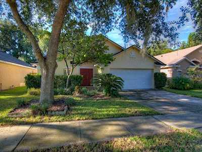 220 Easton Circle Oviedo, FL 32765