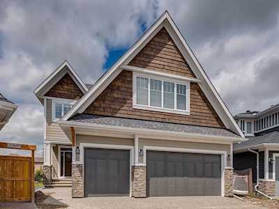 315 Tusslewood Terrace NW Calgary, AB T3L 2W5