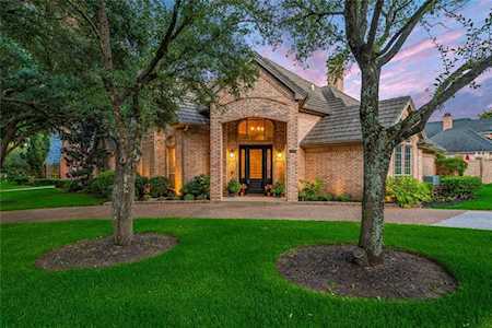 2703 Summertree Lane Colleyville, TX 76034