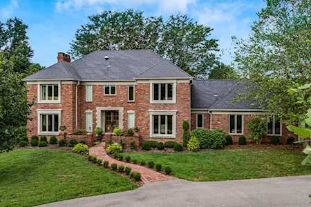 2406 Cave Spring Pl Louisville, KY 40223