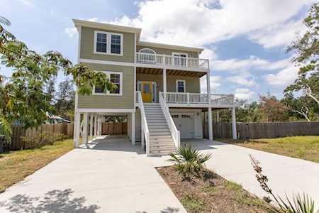 208 Dow Road Carolina Beach, NC 28428