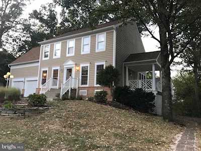 13616 Northbourne Dr Centreville, VA 20120